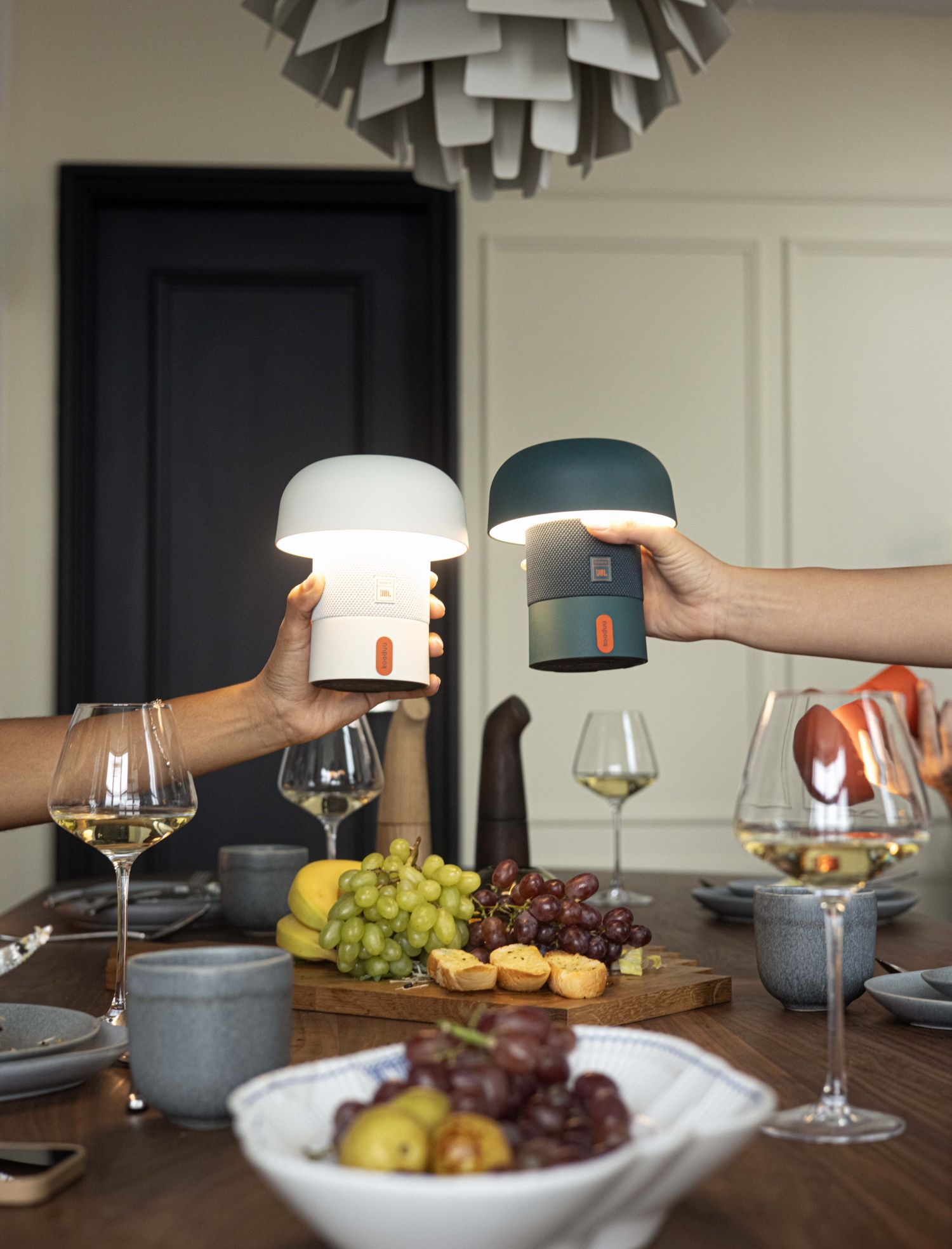 Bluetooth speaker relatiegeschenk geven